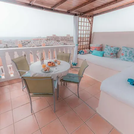 La Sonada Bright Penthouse With Views