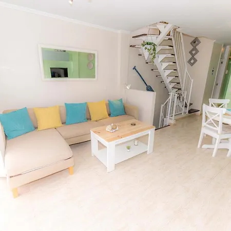 公寓 La Sonada Bright Penthouse With Views